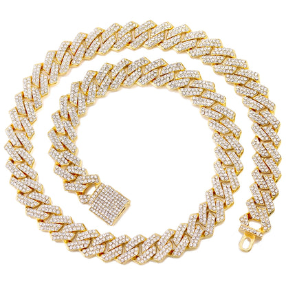 ✨ KINGGOLD™ Iced-Out Rope Chain Necklace – Bold & Exclusive ✨