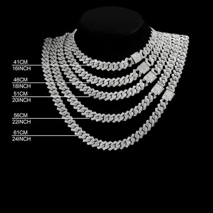 ✨ KINGGOLD™ Iced-Out Rope Chain Necklace – Bold & Exclusive ✨